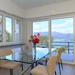 Belvedere - By Impero House סטרסה