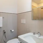 Belvedere - By Impero House * סטרסה