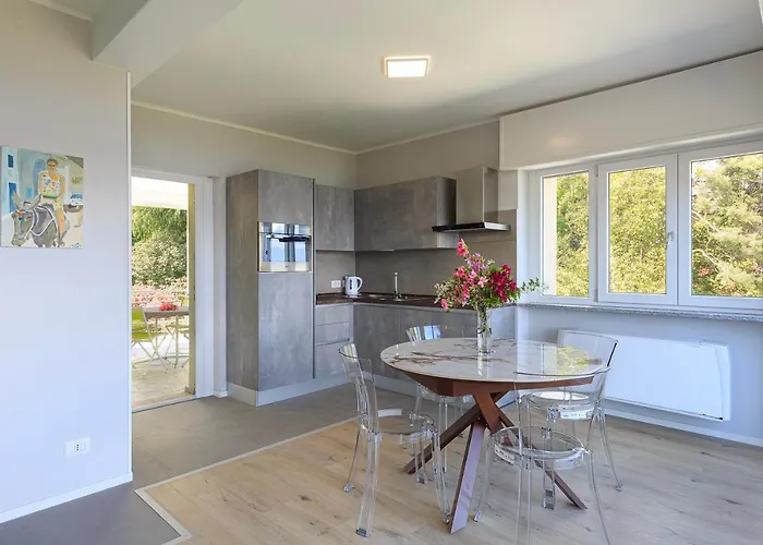 Belvedere - By Impero House * 스트레사